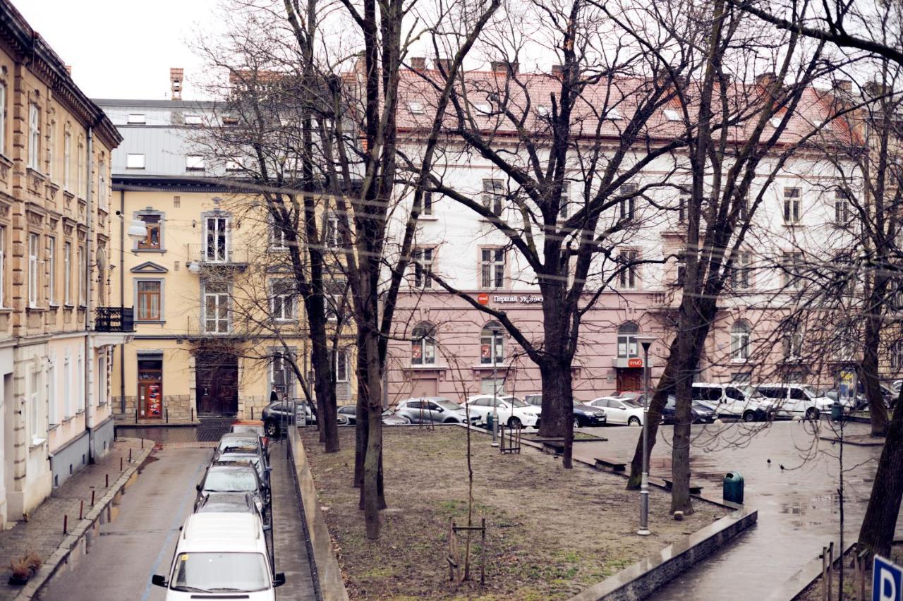 Apartments Near Potocki Palace Lvov Exteriér fotografie